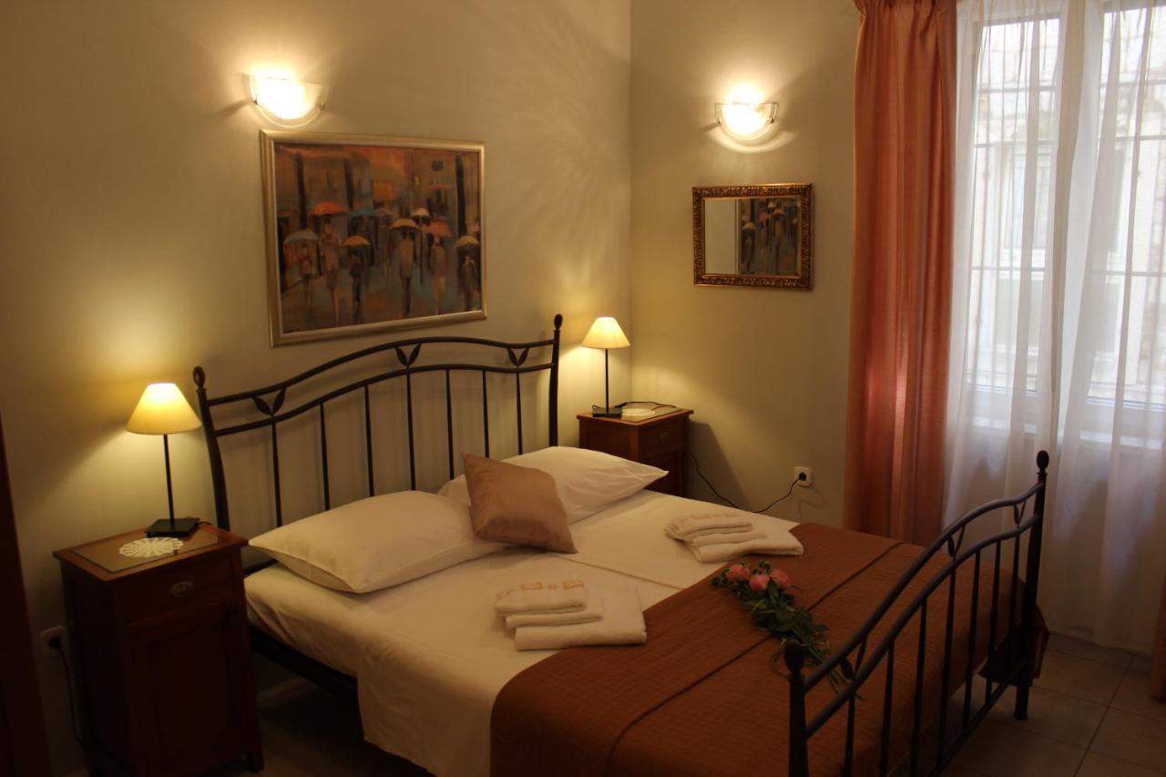 Adagio Theatre Apartment Сплит Екстериор снимка