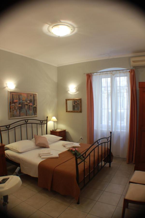 Adagio Theatre Apartment Сплит Екстериор снимка