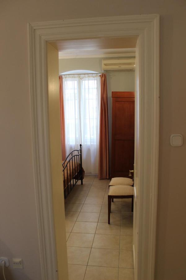 Adagio Theatre Apartment Сплит Екстериор снимка