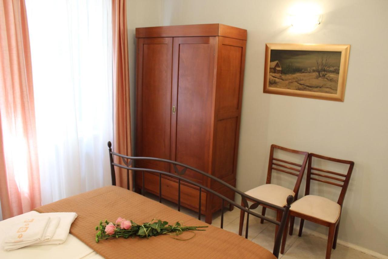 Adagio Theatre Apartment Сплит Екстериор снимка