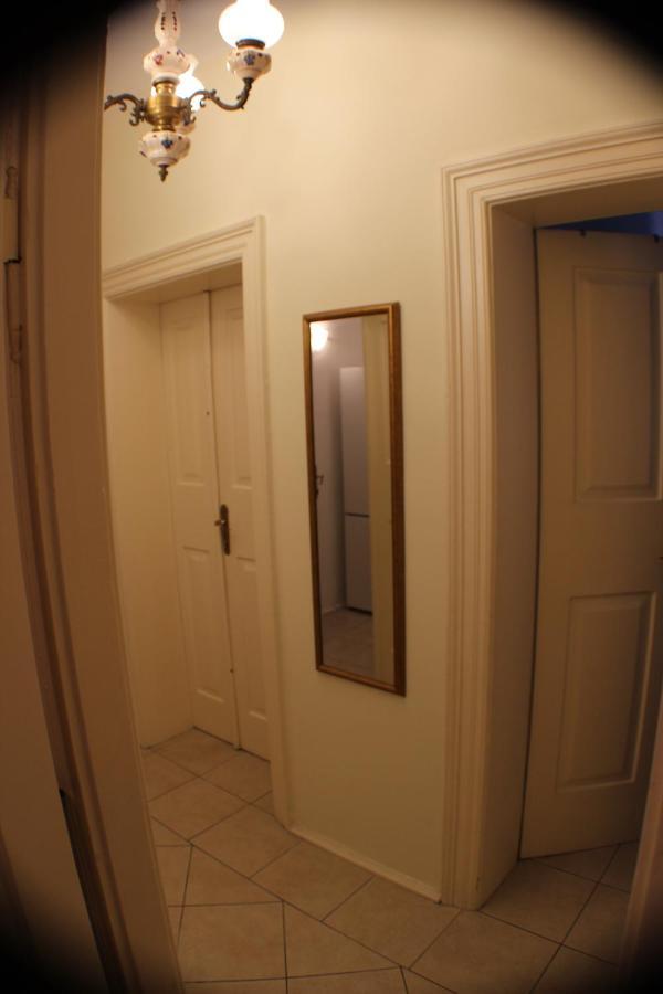 Adagio Theatre Apartment Сплит Екстериор снимка